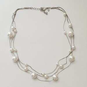 Multilayer faux pearl necklace on silver chain